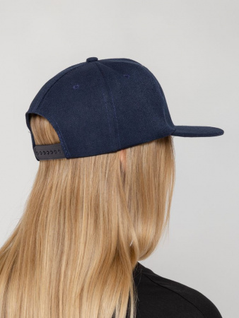 Бейсболка Snapback с прямым козырьком